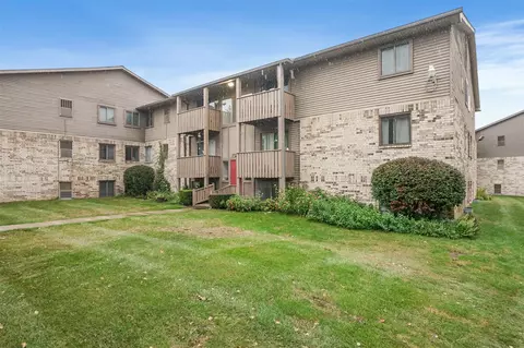Exterior - 8713 Candlewood #10, Brighton, MI 48116 photo 3 of 4
