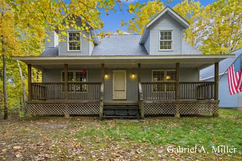 775 133rd, Wayland, MI 49348