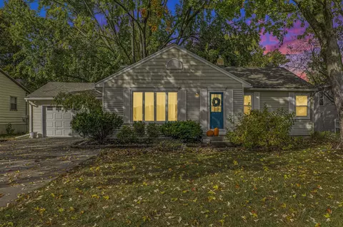 3531 Ivanrest, Grandville, MI 49418