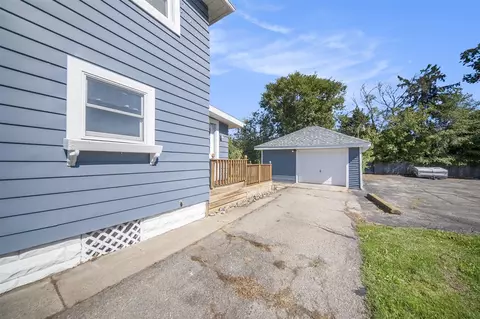 609 17th, Jackson, MI 49203 photo 4