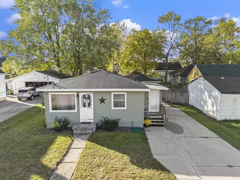 3284 Larue, Grandville, MI 49418