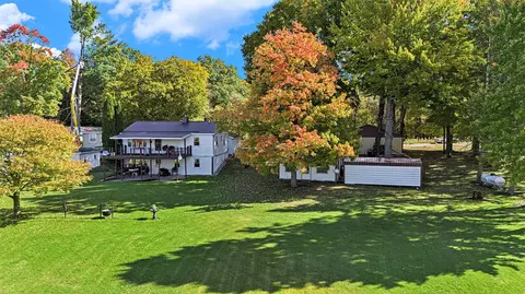 347 S Maple Is, Hesperia, MI 49421