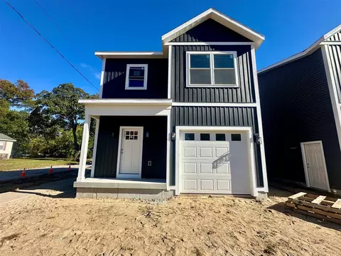 452 Erickson, Muskegon, MI 49442