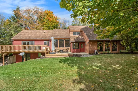 9900 Ivanrest, Byron Center, MI 49315