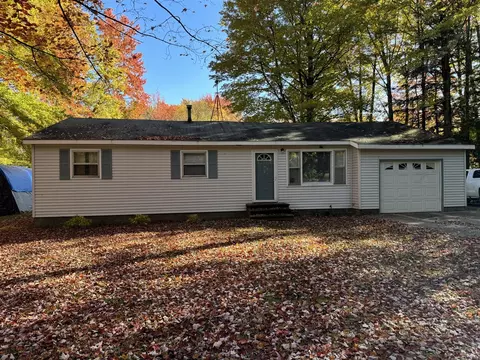 4880 Carr, Fruitport, MI 49415