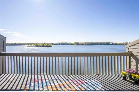 844 Cliffs #302D, Ypsilanti, MI 48198
