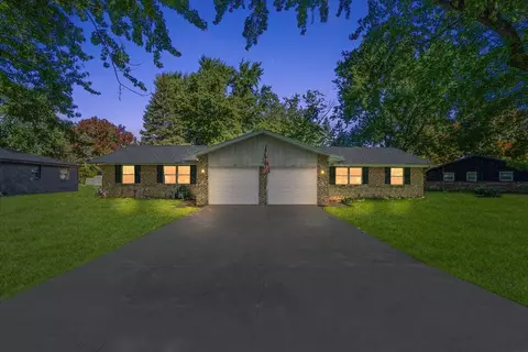 2179 Welch, Stevensville, MI 49127