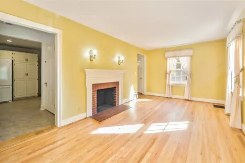 Living - 1417 E Stadium, Ann Arbor, MI 48104 photo 1 of 4