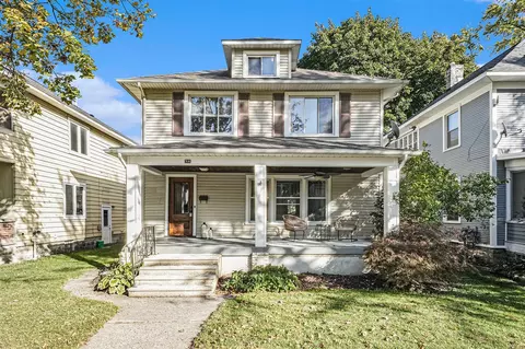 60 Richards, Grand Rapids, MI 49504