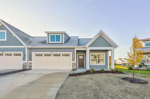 1554 Eagle Shr #21, Hudsonville, MI 49426