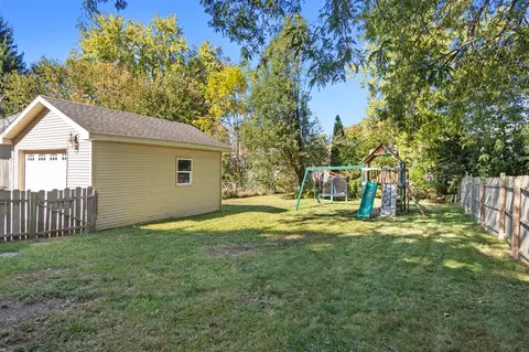 748 Union, Jackson, MI 49203 photo 33
