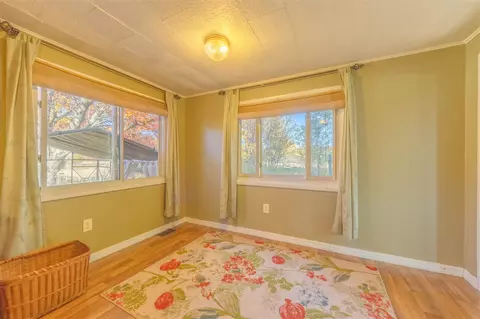 653 106th, Plainwell, MI 49080 photo 4