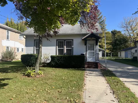 114 N Clay, Coldwater, MI 49036