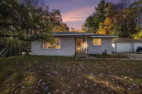 5365 W Rasmussen, Ludington, MI 49431