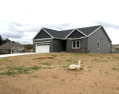 Exterior - 1054 N Stoneridge, Plainwell, MI 49080 photo 2 of 4