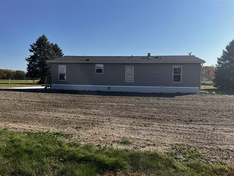 Exterior - 8024 Scott, Saranac, MI 48881 photo 1 of 3