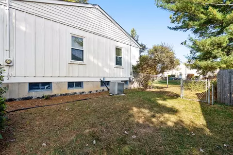 2060 W Parnall, Jackson, MI 49201 photo 3