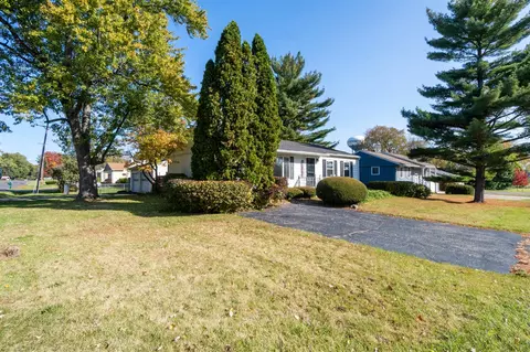 2060 W Parnall, Jackson, MI 49201 photo 4
