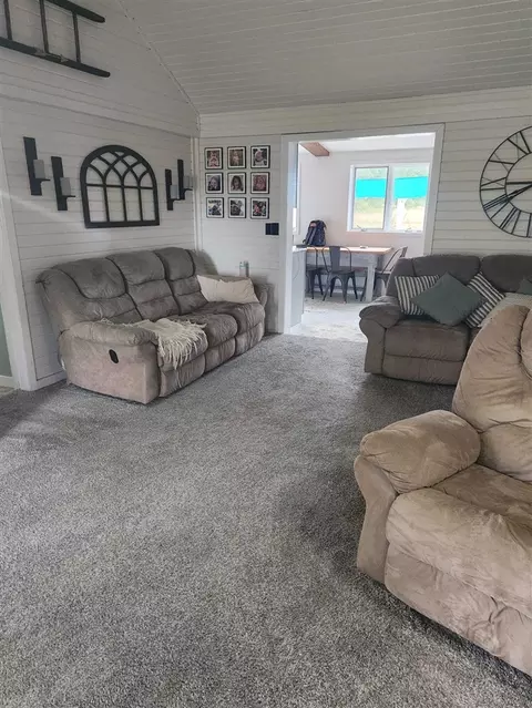19731 Lowe, Three Rivers, MI 49093 photo 8