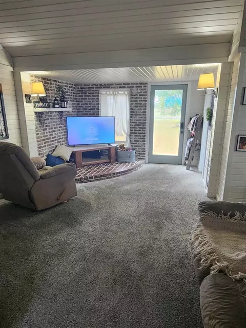 19731 Lowe, Three Rivers, MI 49093 photo 9