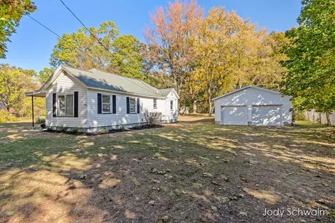 1134 S Sheridan, Muskegon, MI 49442