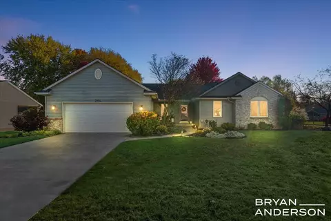 2104 Lamont, Walker, MI 49534 photo 53