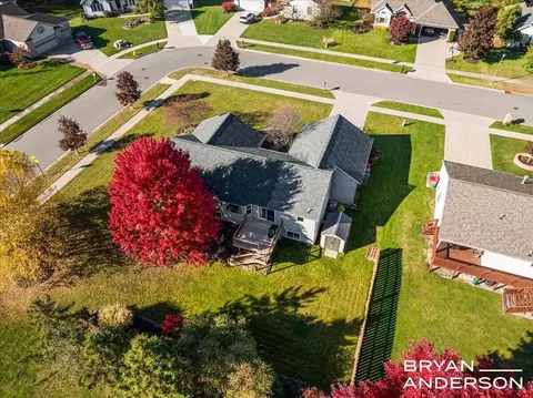 2104 Lamont, Walker, MI 49534 photo 48