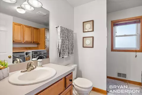 2104 Lamont, Walker, MI 49534 photo 18