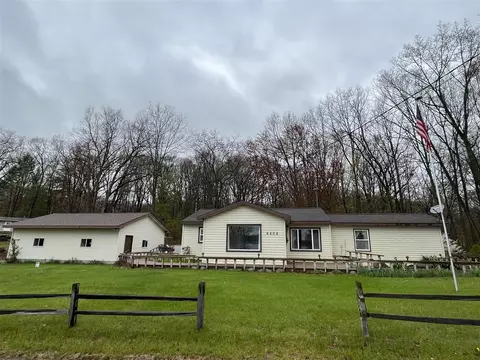 6408 Lakeshore, Lakeview, MI 48850