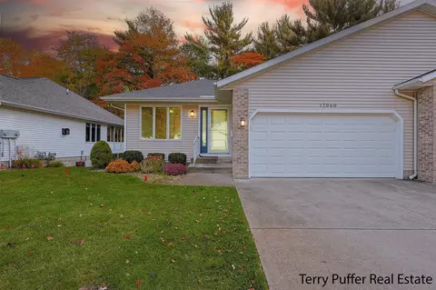 17040 Grandview, Spring Lake, MI 49456