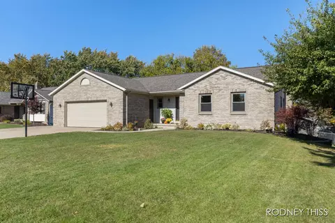 153 Suncrest, Grandville, MI 49418