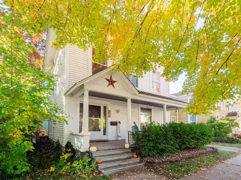 325 Monroe, Allegan, MI 49010