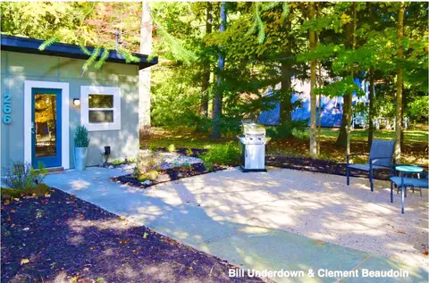266 Wiley, Douglas, MI 49406 photo 27