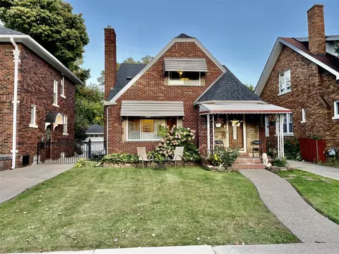 7620 Hartwell, Dearborn, MI 48126