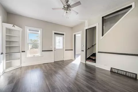 Living - 246 E Michigan, Three Rivers, MI 49093 photo 1 of 7