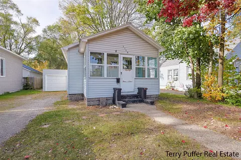 2147 Henry, Muskegon, MI 49441