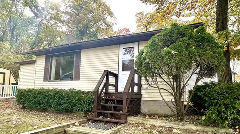 16858 NE Shawano, Sand Lake, MI 49343