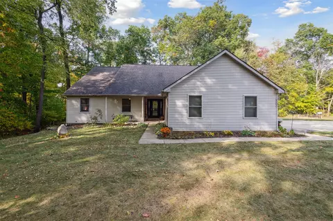 4808 Hidden Hls, Howell, MI 48855