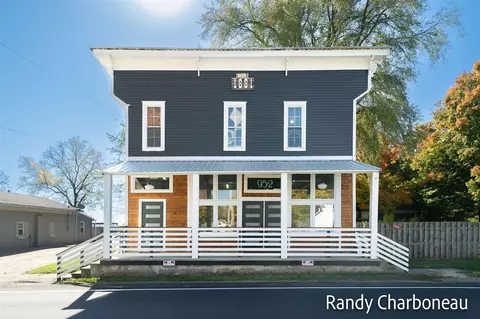 952 124th #1 & 2, Shelbyville, MI 49344