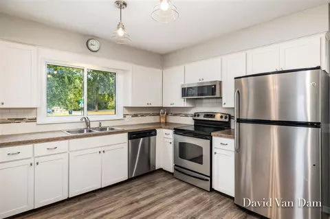 4181 18th, Dorr, MI 49323 photo 9