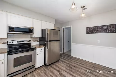 4181 18th, Dorr, MI 49323 photo 10