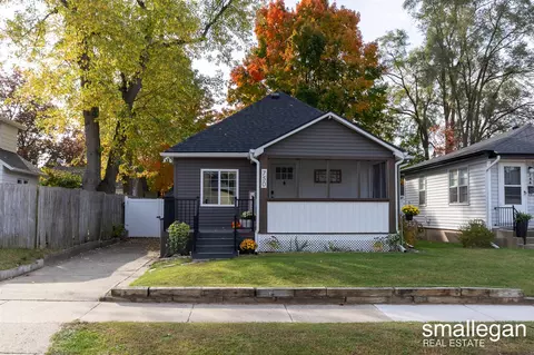 750 Graceland, Grand Rapids, MI 49505