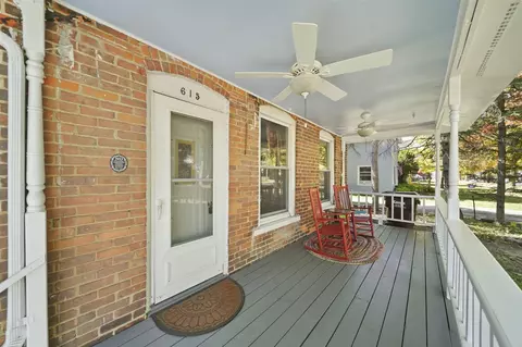 Exterior - 615 St Clair, Jackson, MI 49202 photo 10 of 11