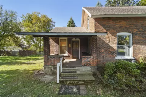 Exterior - 615 St Clair, Jackson, MI 49202 photo 7 of 11