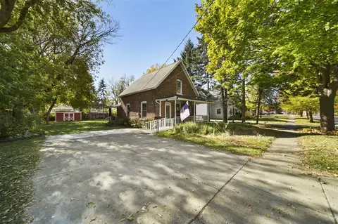 Exterior - 615 St Clair, Jackson, MI 49202 photo 8 of 11