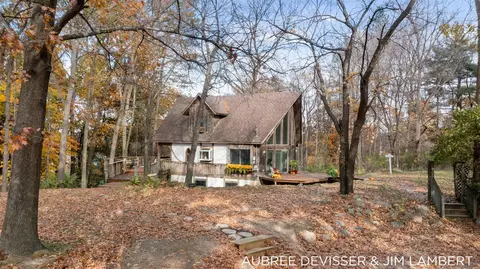 Exterior - 6020 Clark, Bath, MI 48808 photo 17 of 19