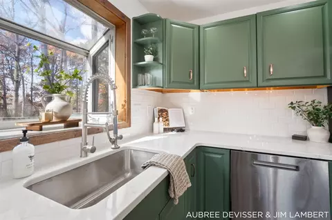 Kitchen - 6020 Clark, Bath, MI 48808 photo 5 of 8