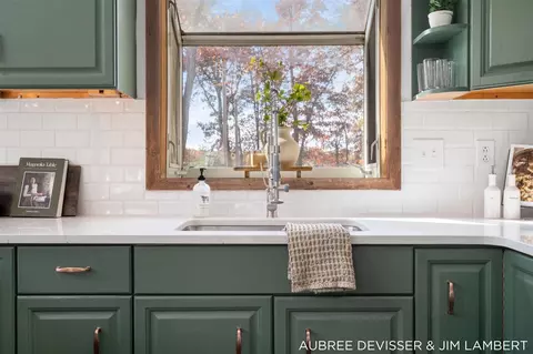 Kitchen - 6020 Clark, Bath, MI 48808 photo 8 of 8