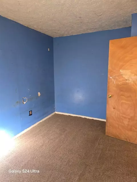 Bedroom - 424 Arctic, Buchanan, MI 49107 photo 1 of 3