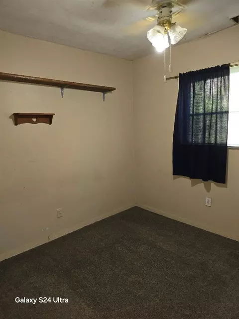 Bedroom - 424 Arctic, Buchanan, MI 49107 photo 3 of 3